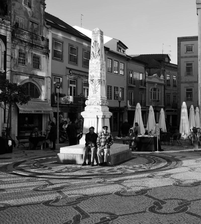 Downtown Shelter - Casa Da Praca Lejlighed Aveiro Eksteriør billede